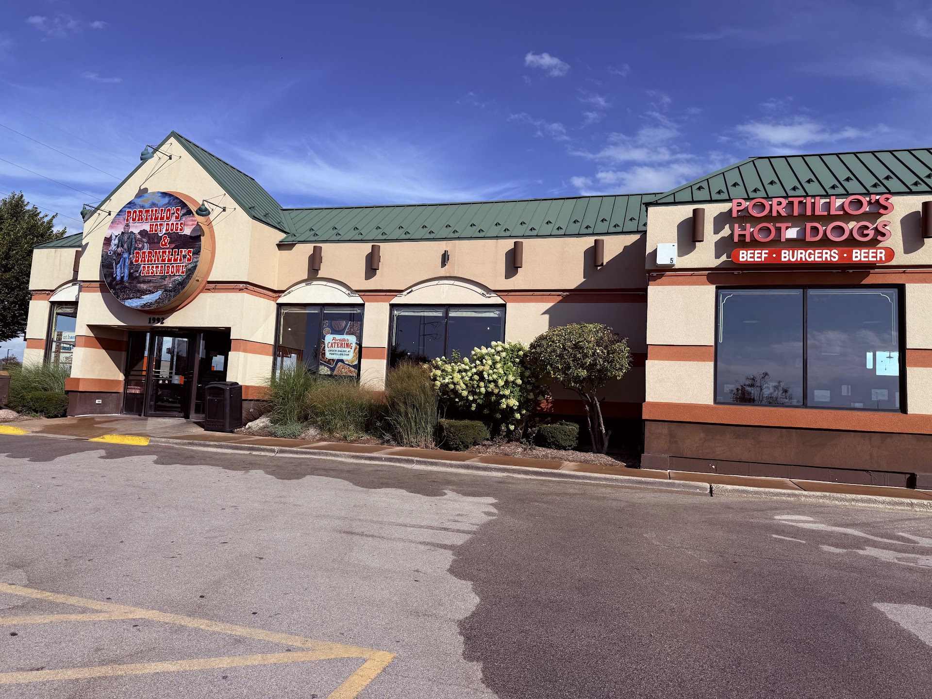 Barnelli's Pasta Bowl ambiance