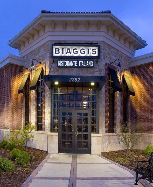 Biaggi's Ristorante Italiano storefront in Naperville IL