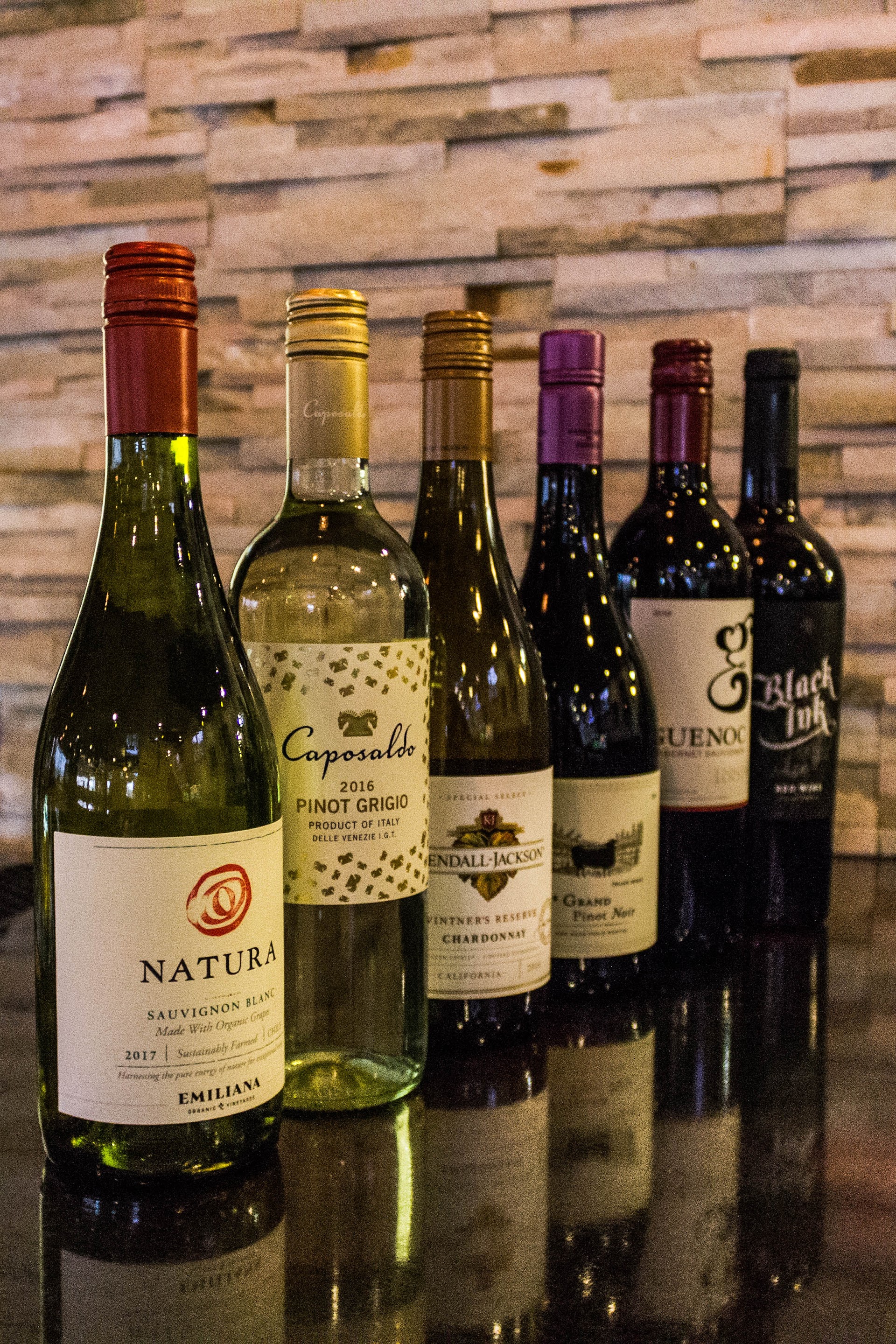 Bottoms Up Sports Bar & Grill food