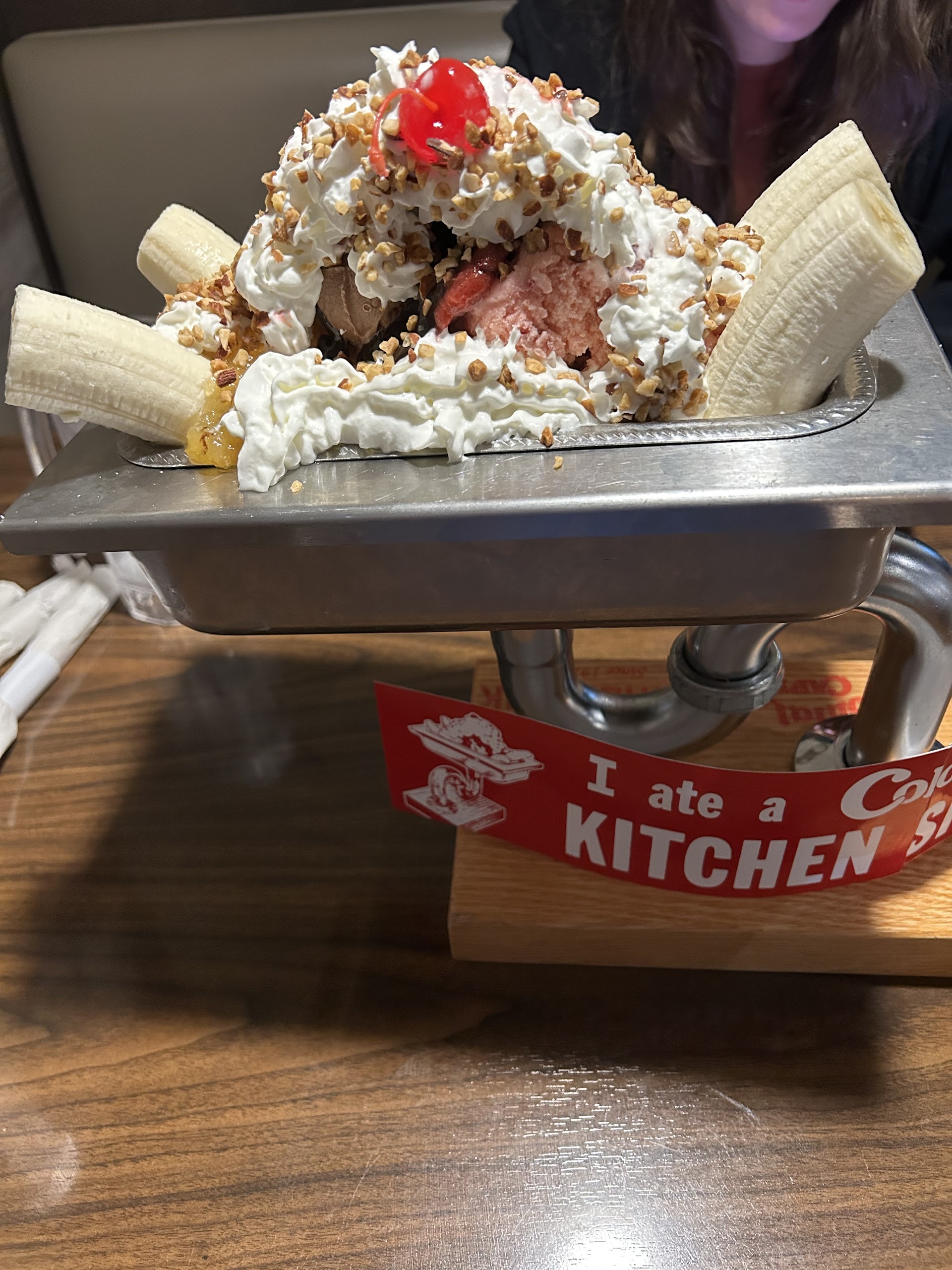 Colonial Cafe ambiance