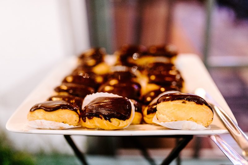 DeEtta's Bakery dining