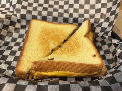 Everdine's Grilled Cheese Co. photo 4