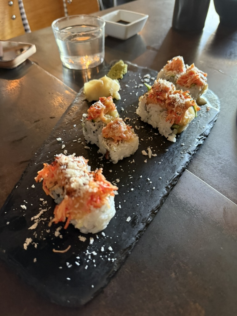 IKKAI Restaurant ambiance