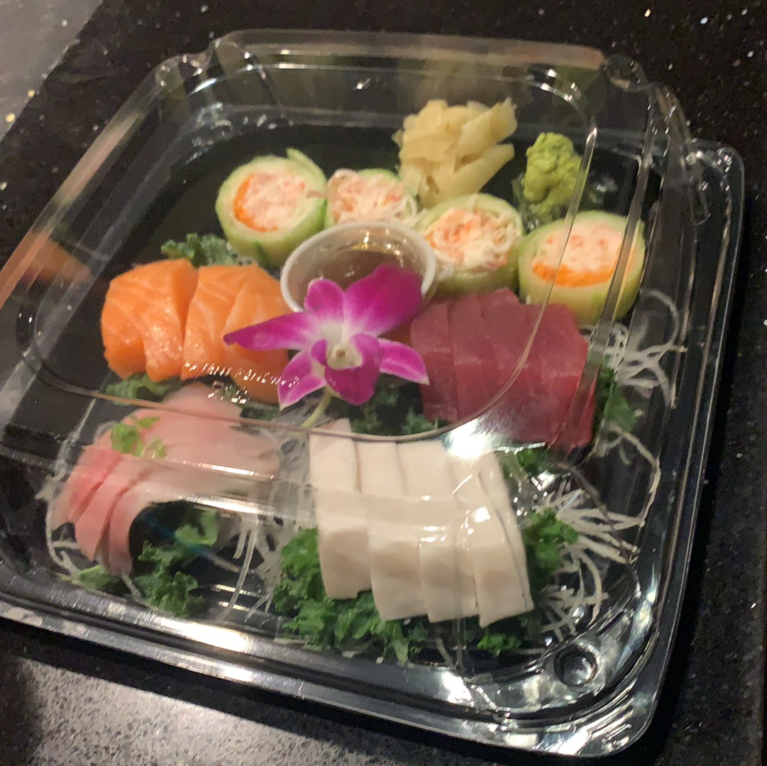 Kiku Japanese Steak House & Sushi Lounge food