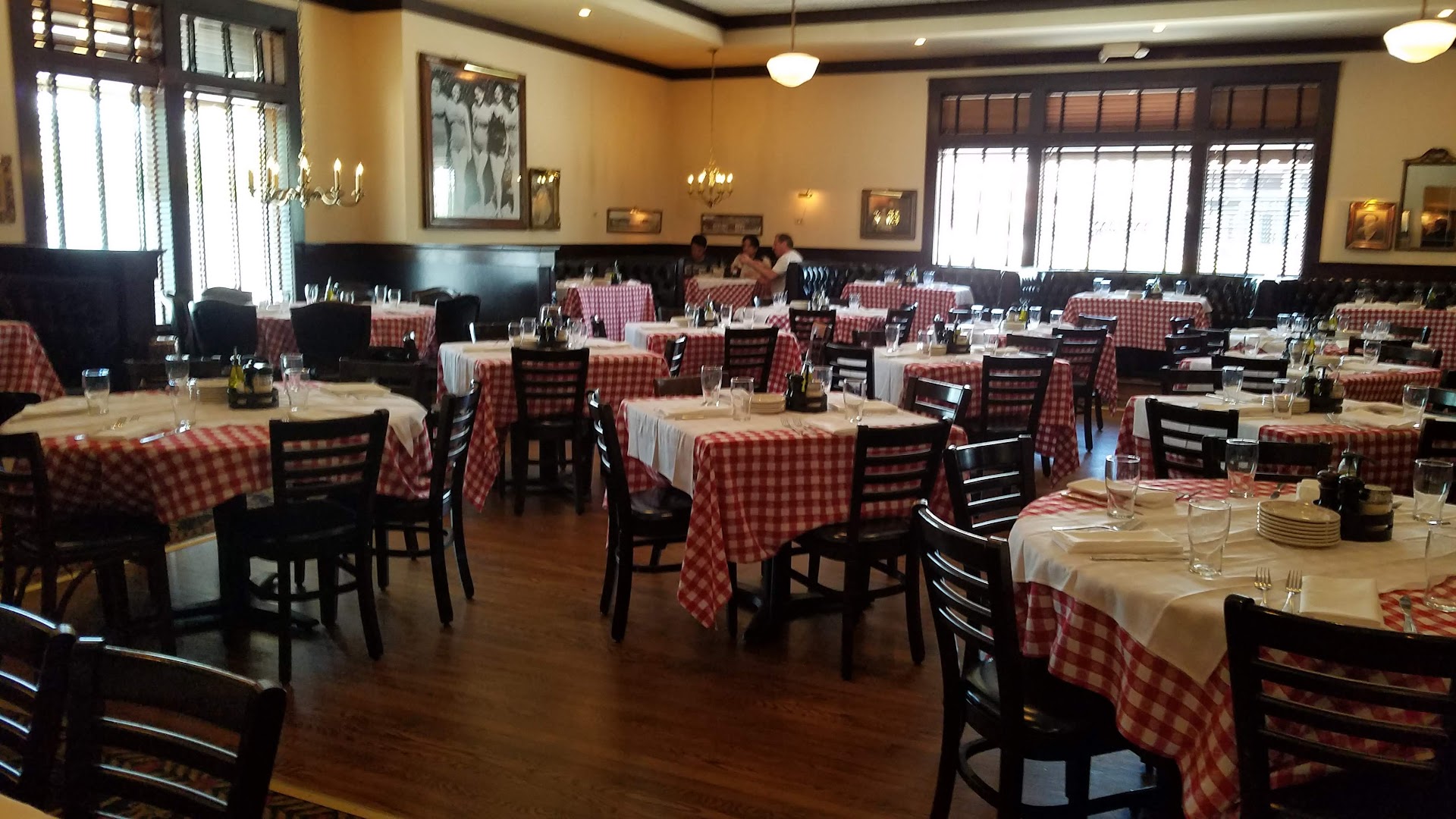 Maggiano's Little Italy hero