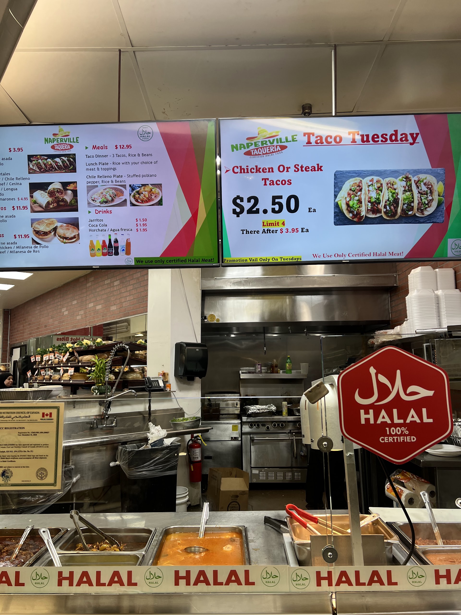 Naperville Taqueria ambiance