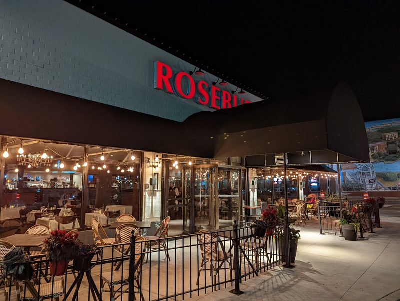 Rosebud storefront in Naperville IL