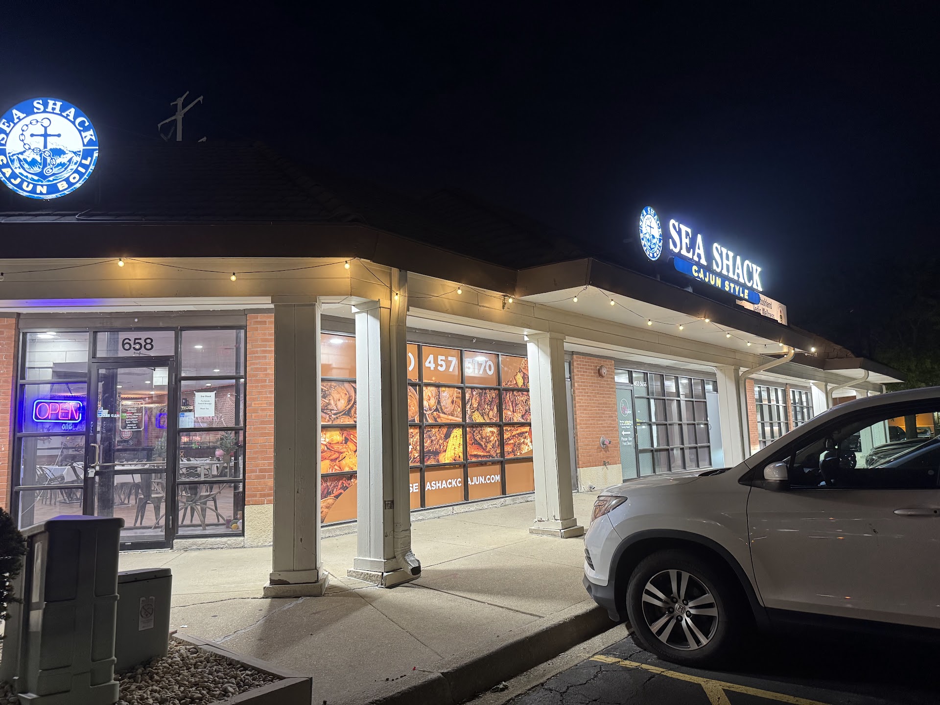 Sea Shack Cajun Style hero