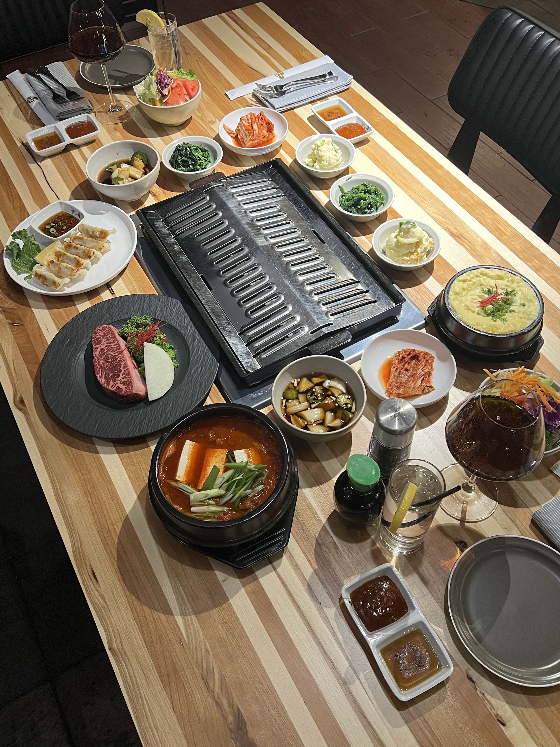 Sho Kalbi Steakhouse interior