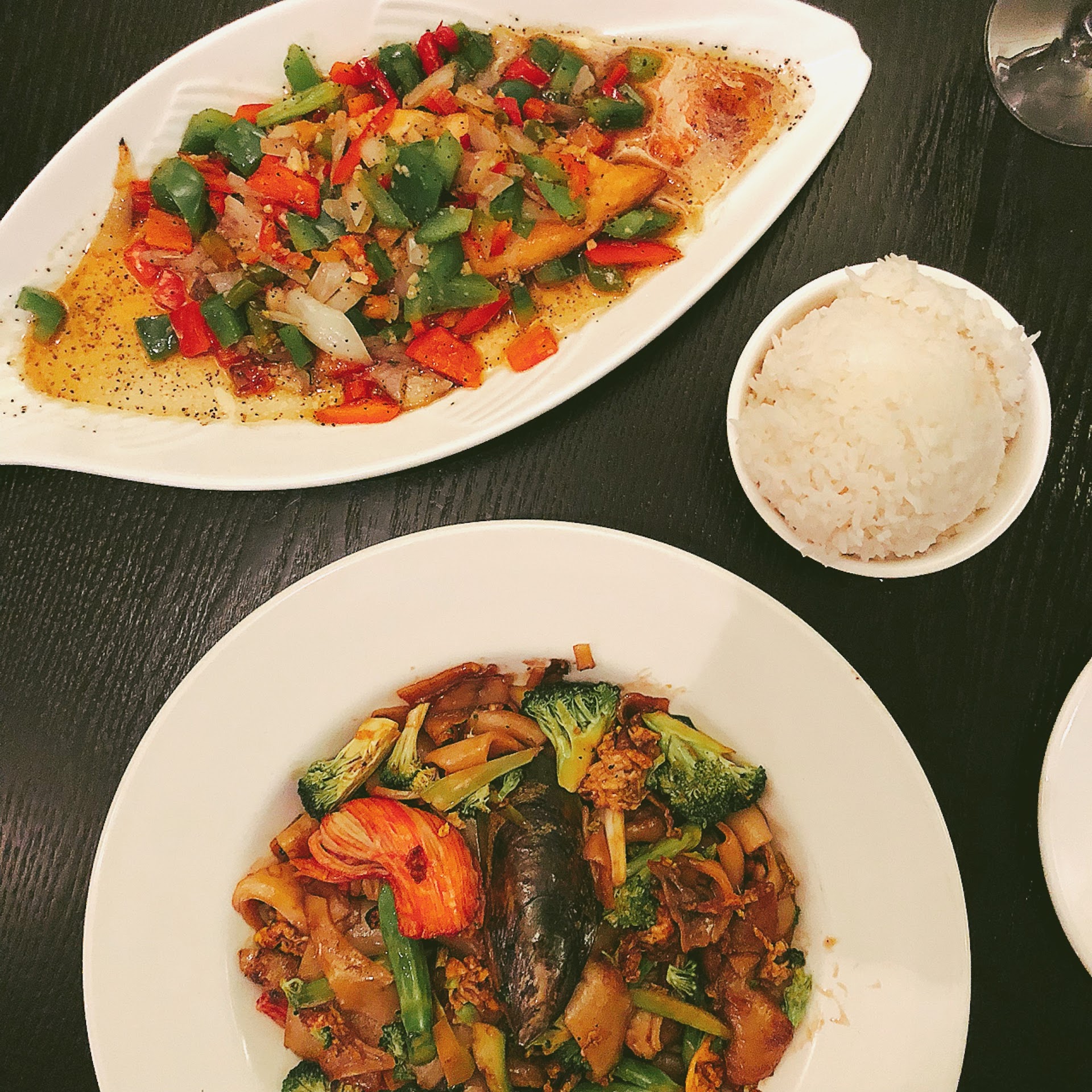 Thai Medallion ambiance