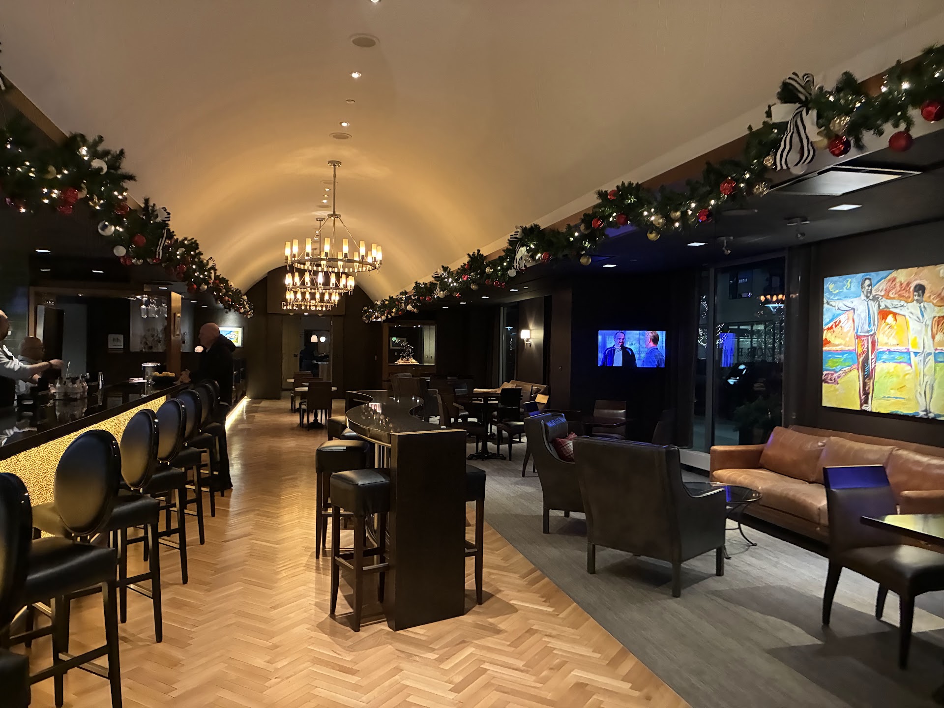 Zorba Lounge interior